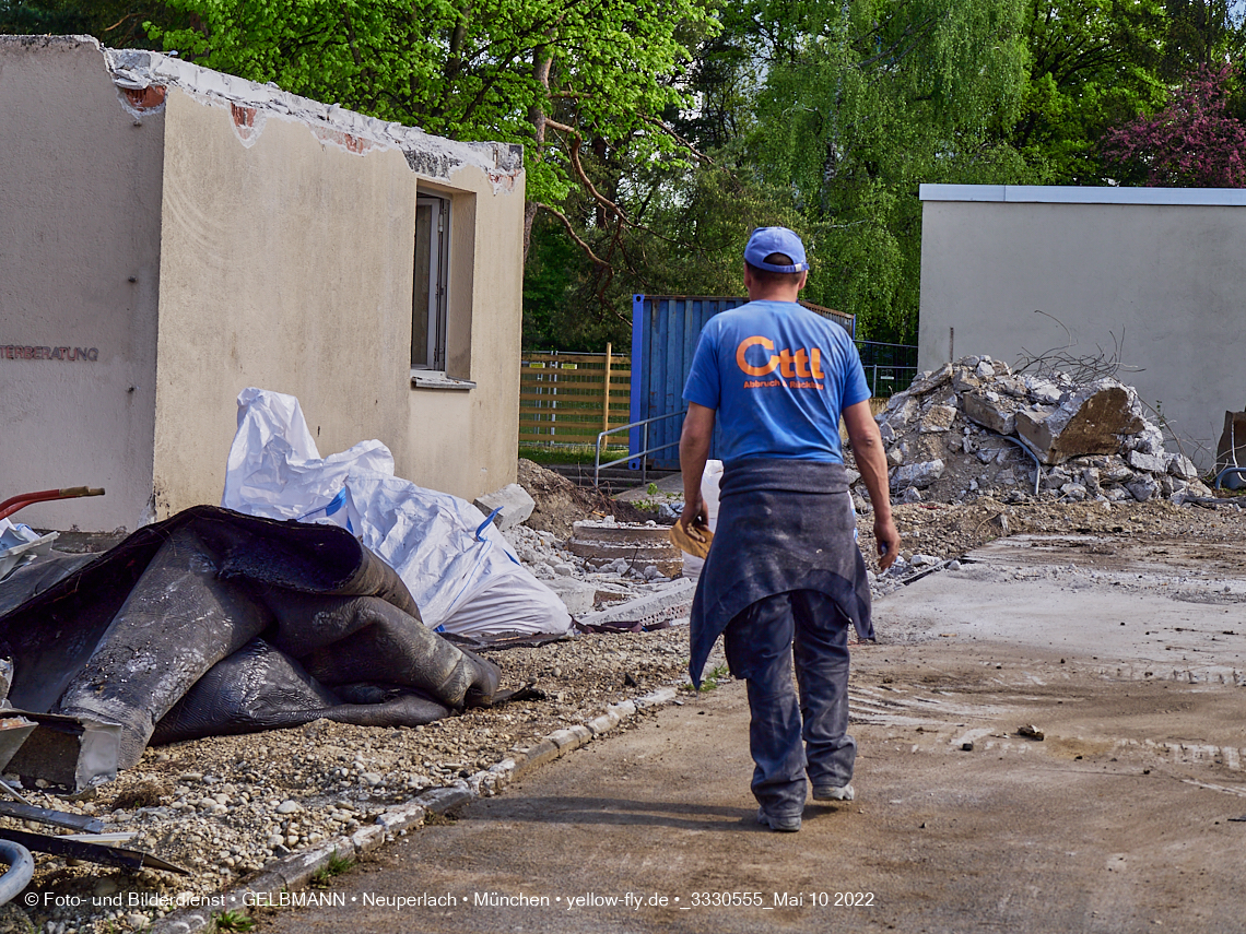 10.05.2022 - Baustelle am Haus für Kinder in Neuperlach